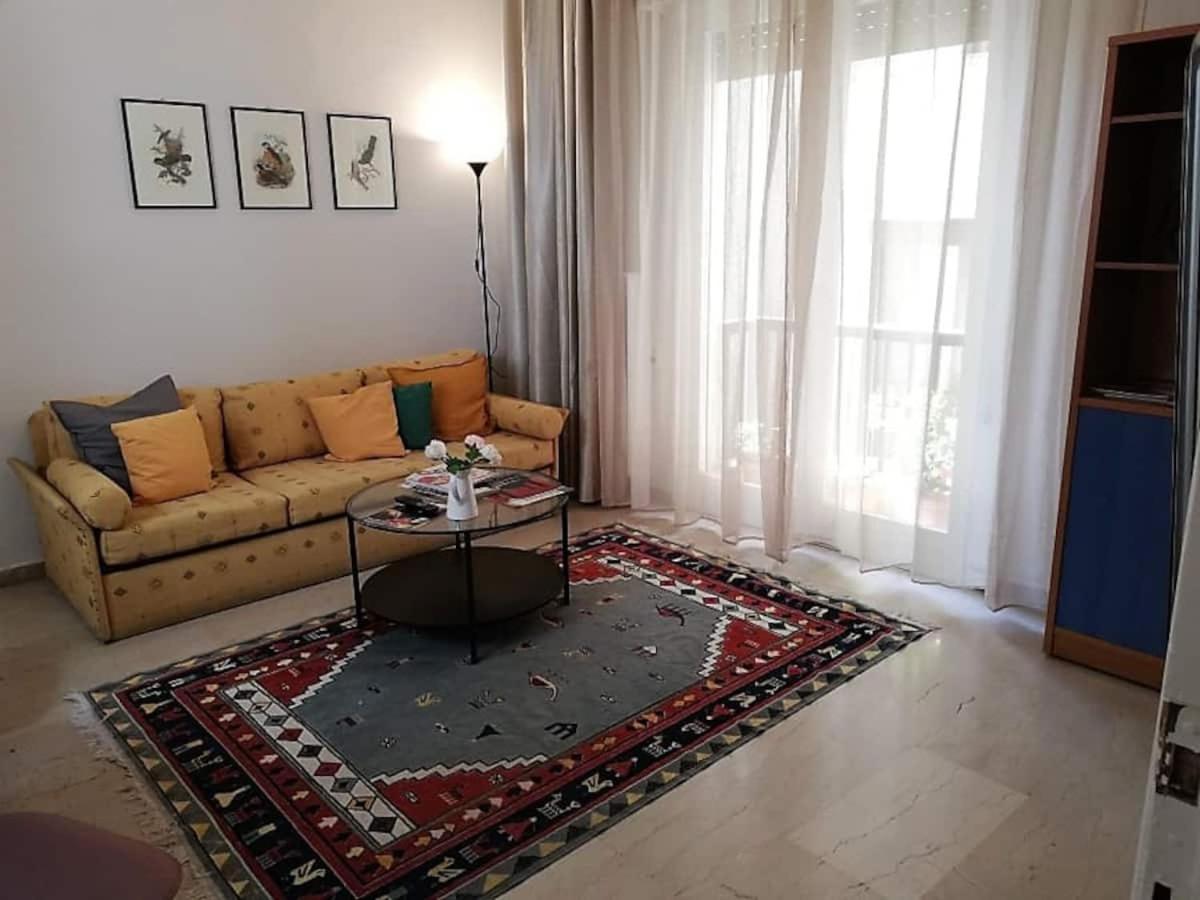 The Rose Apartment Волос Екстериор снимка